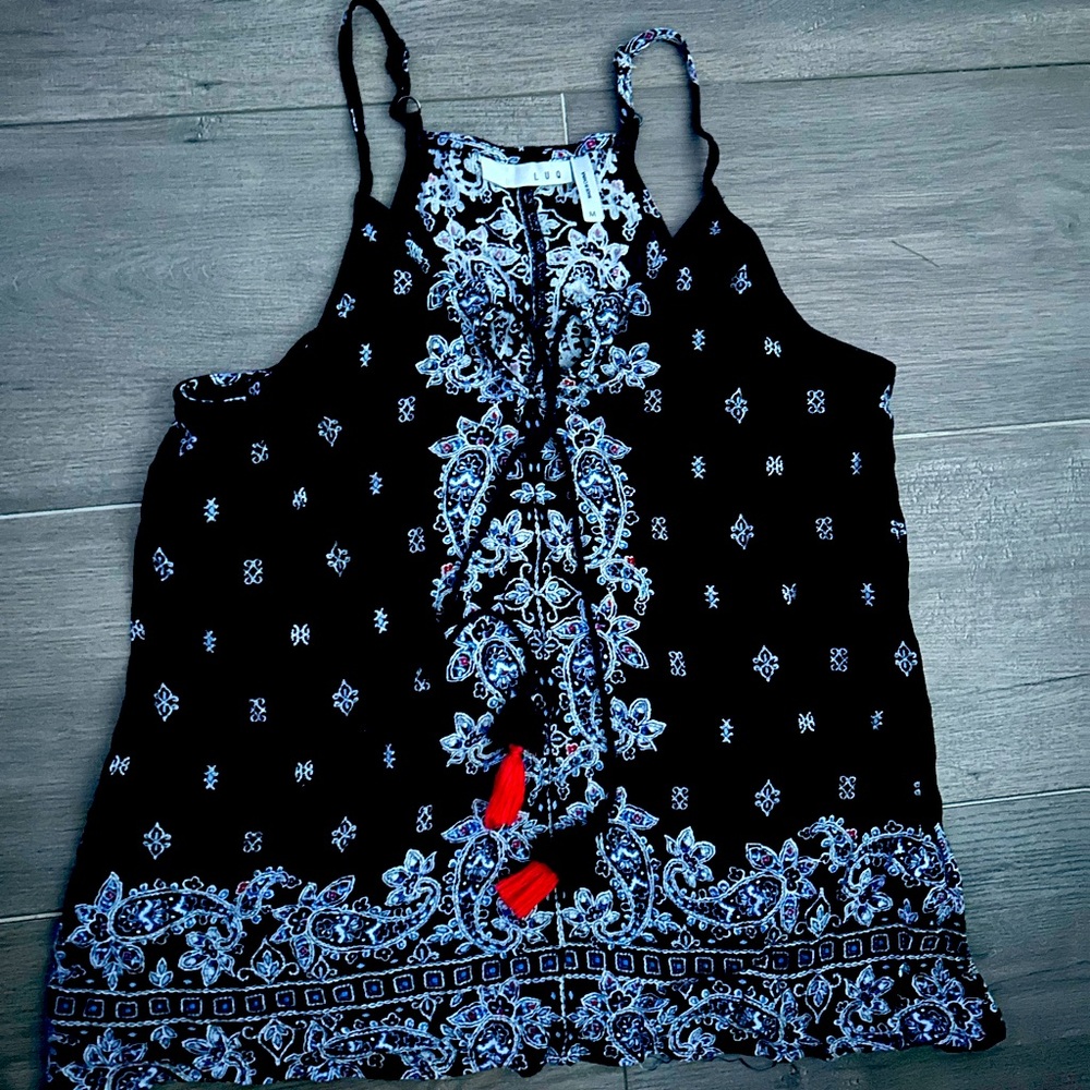 Women’s medium tank top blouse patriotic colors!